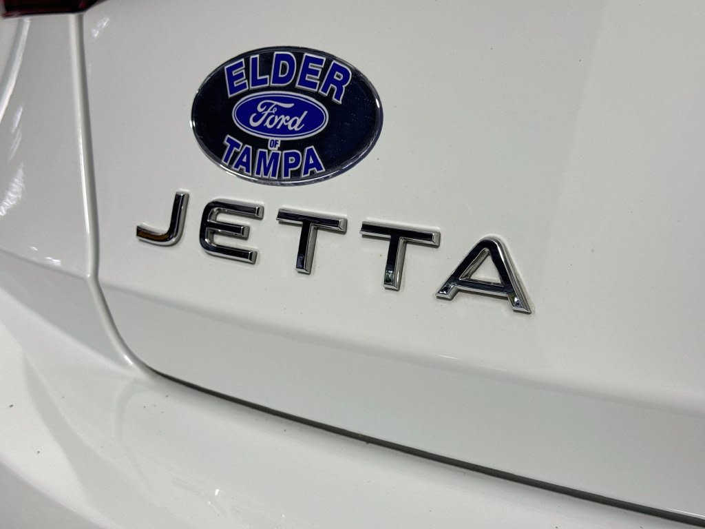 Thumbnail: 2023 Volkswagen Jetta - 7