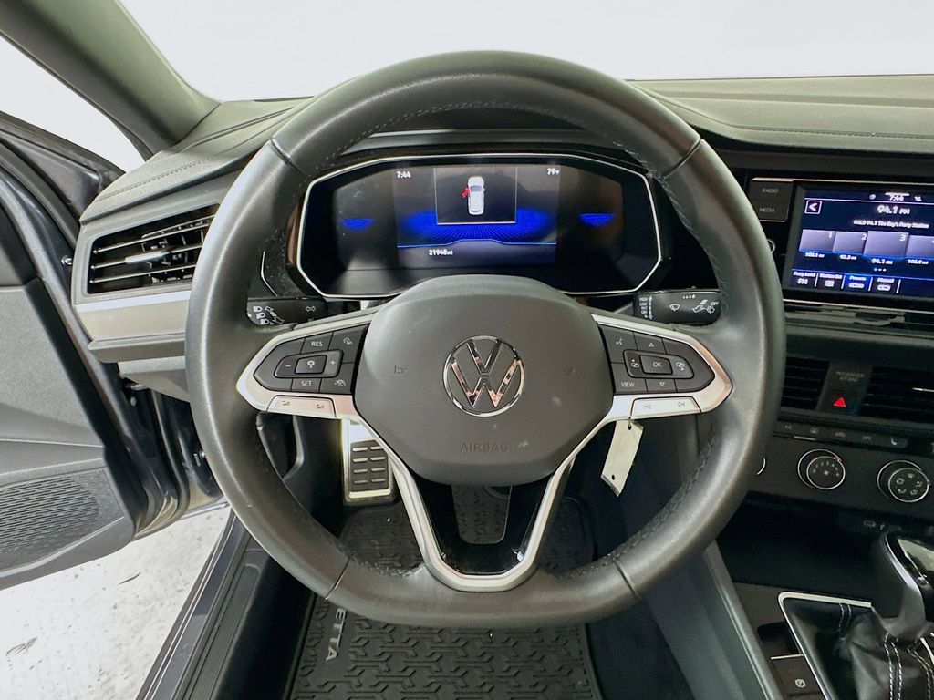 Thumbnail: 2024 Volkswagen Jetta - 14