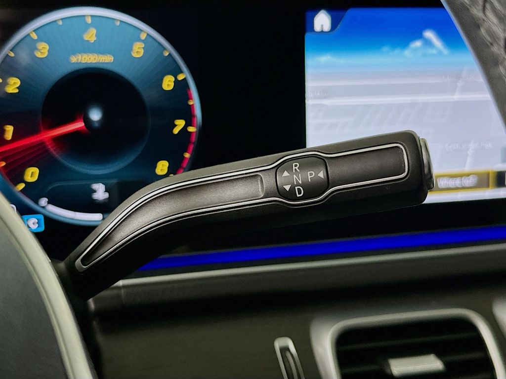 Thumbnail: 2022 Mercedes-Benz GLE - 22