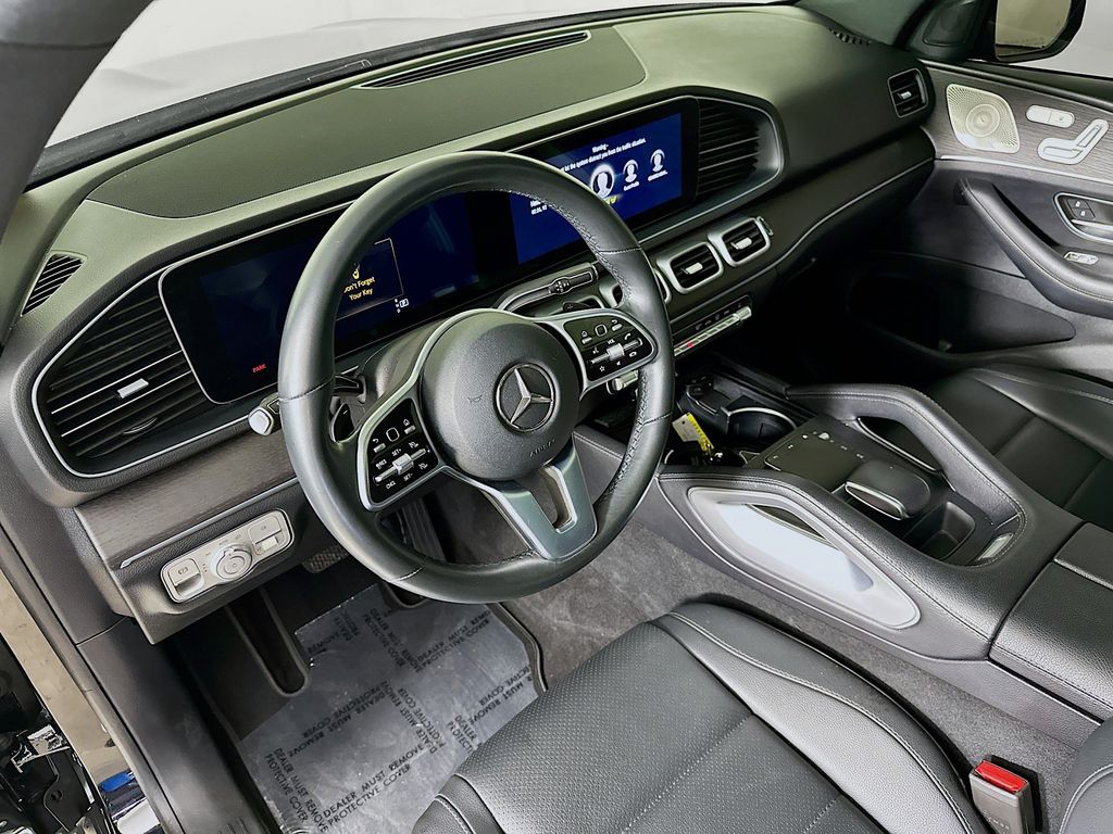 Thumbnail: 2022 Mercedes-Benz GLE - 2