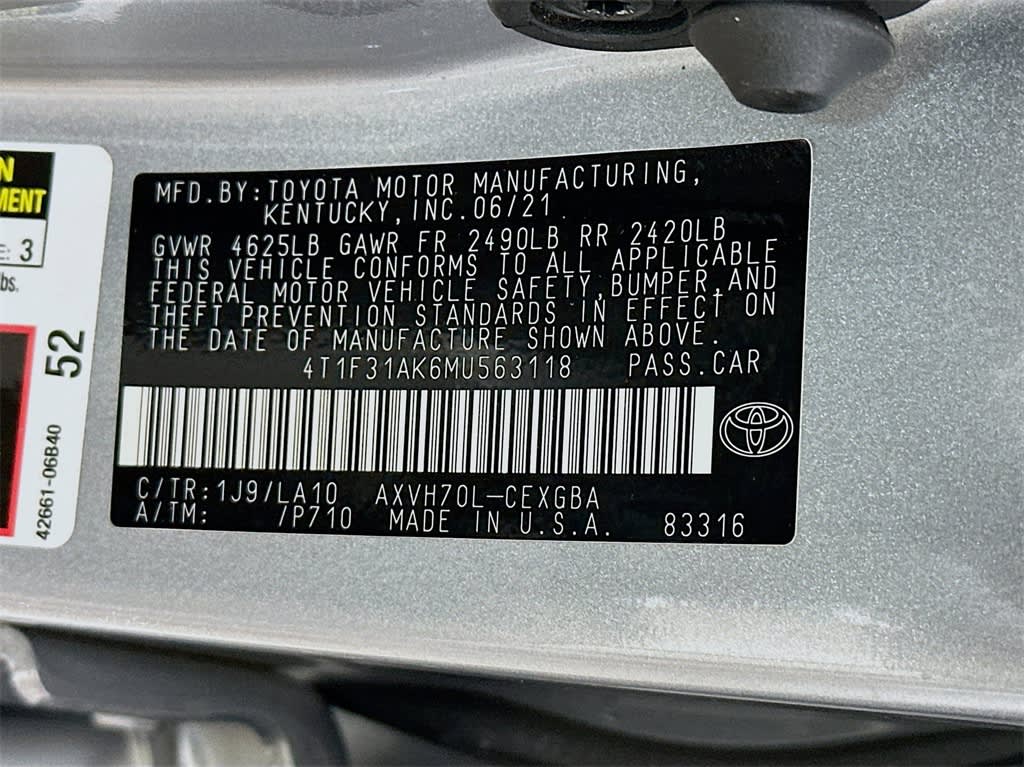 2021 Toyota Camry XLE 21