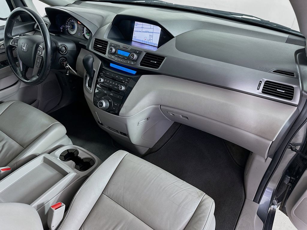 Thumbnail: 2013 Honda Odyssey - 35
