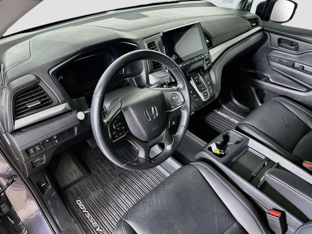 Thumbnail: 2023 Honda Odyssey - 2