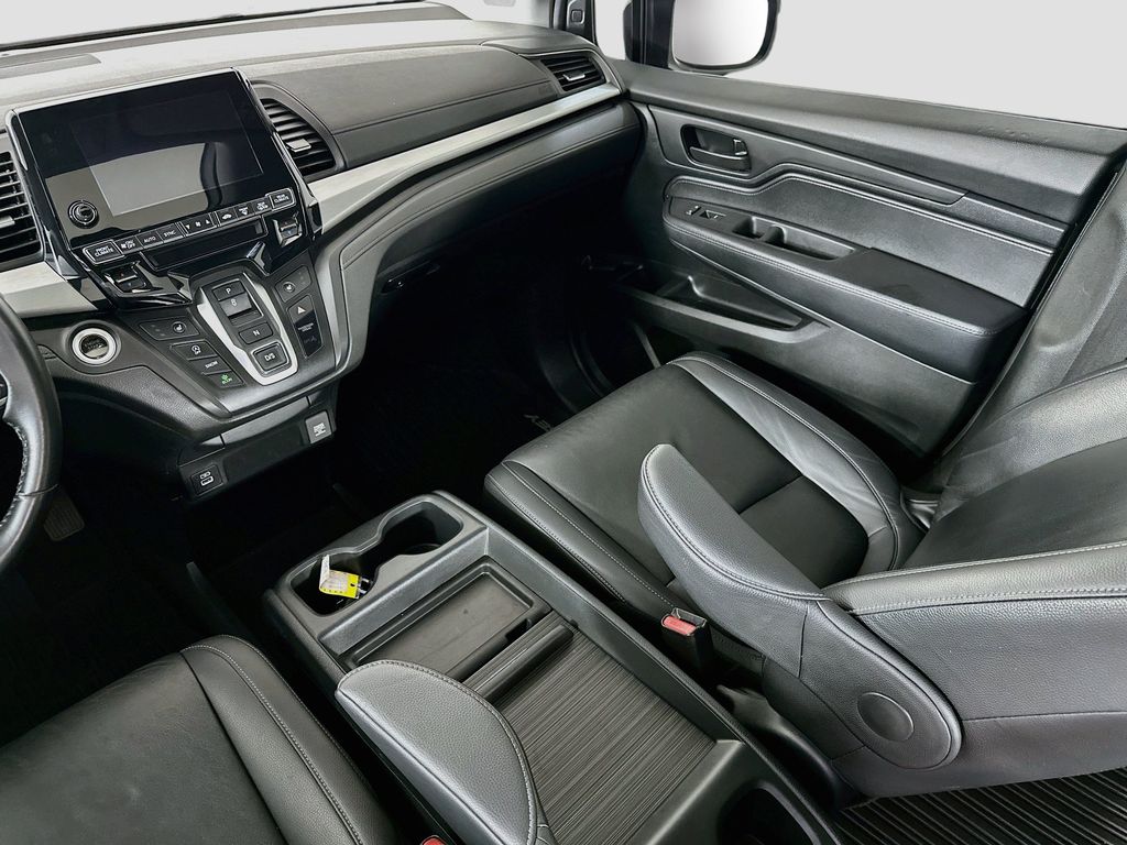 Thumbnail: 2023 Honda Odyssey - 14