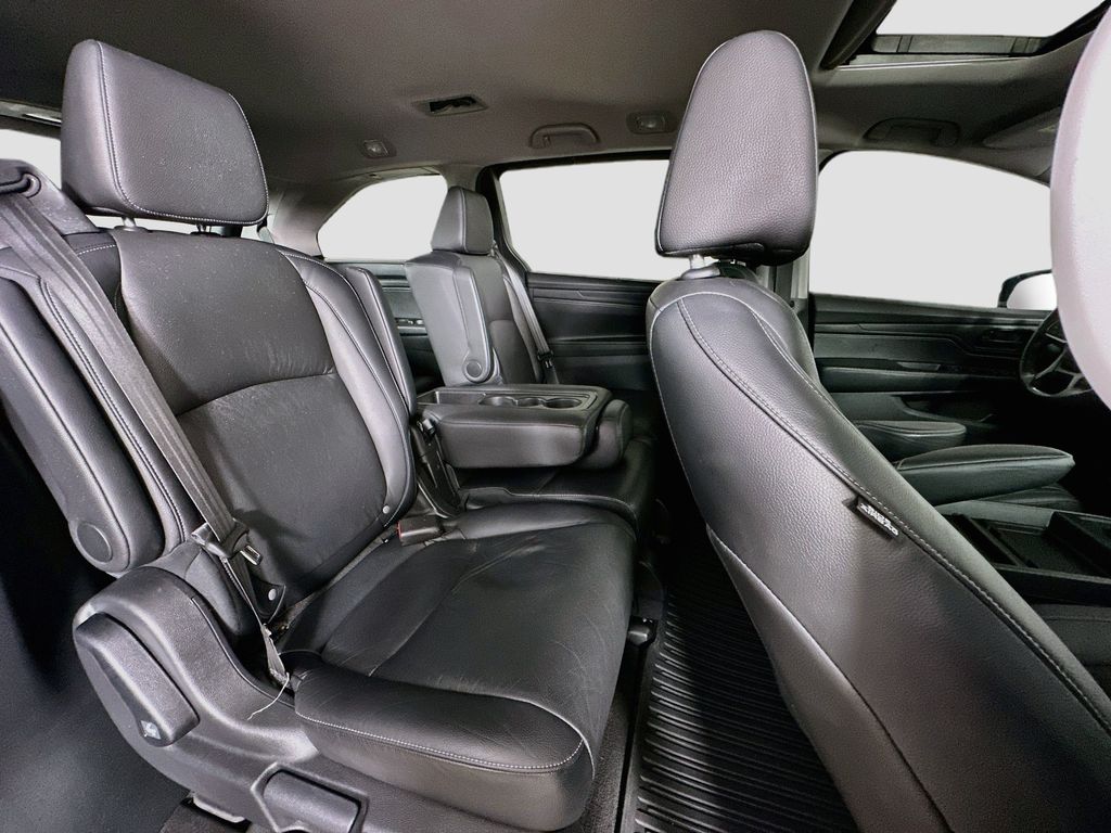 Thumbnail: 2023 Honda Odyssey - 32