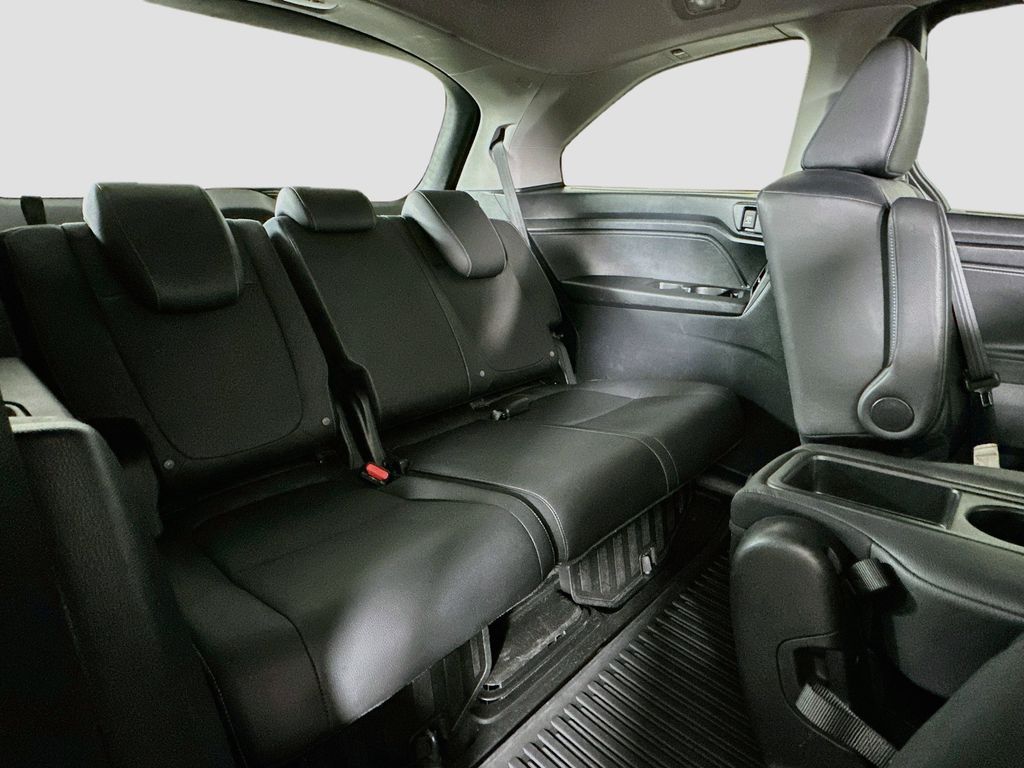 Thumbnail: 2023 Honda Odyssey - 31