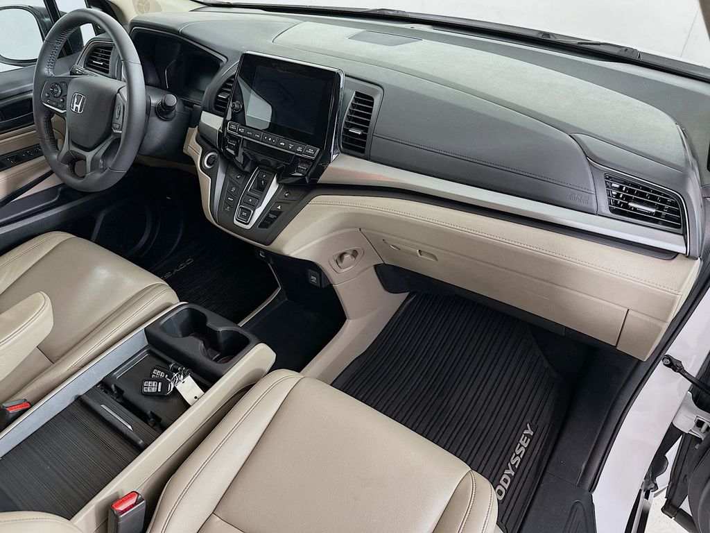 Thumbnail: 2024 Honda Odyssey - 32