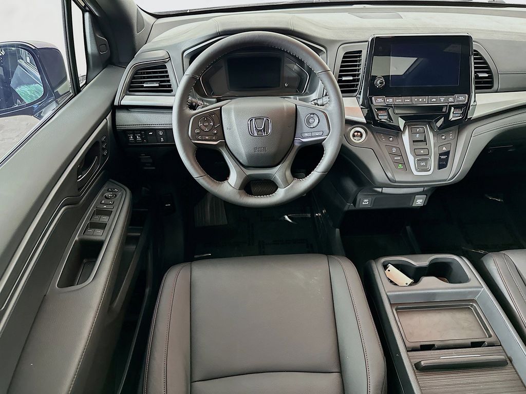 2024 Honda Odyssey Sport 10
