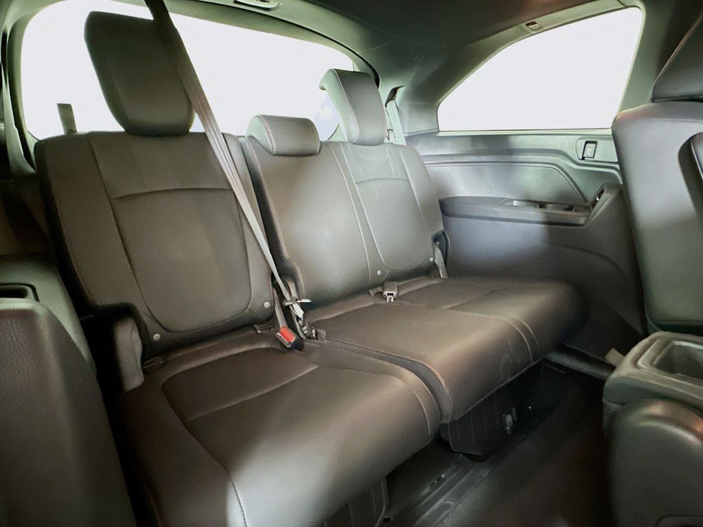 2024 Honda Odyssey Sport 31