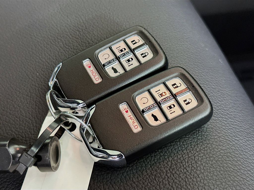 2024 Honda Odyssey Sport 19