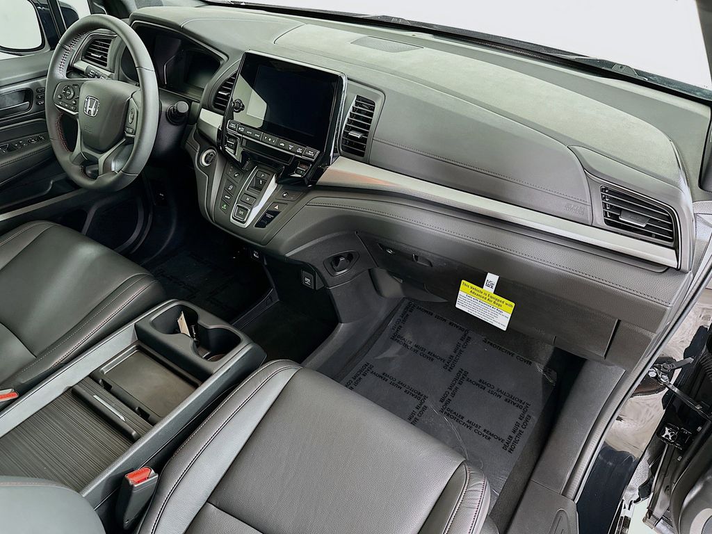 2024 Honda Odyssey Sport 33