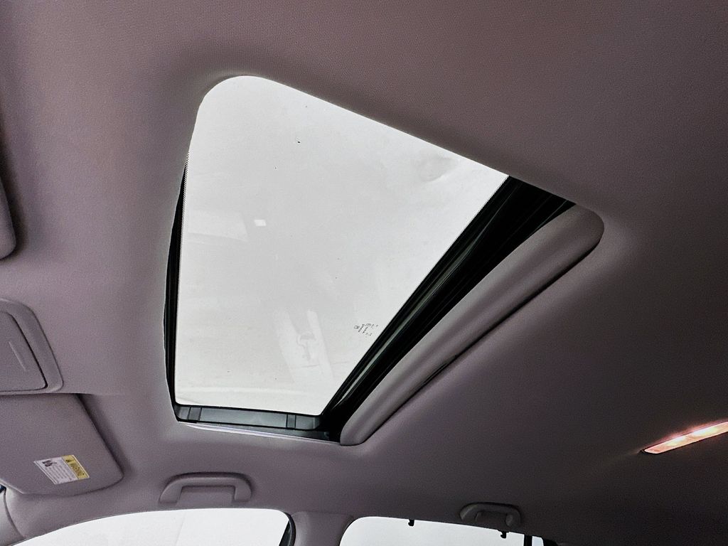 Thumbnail: 2022 Honda Pilot - 31