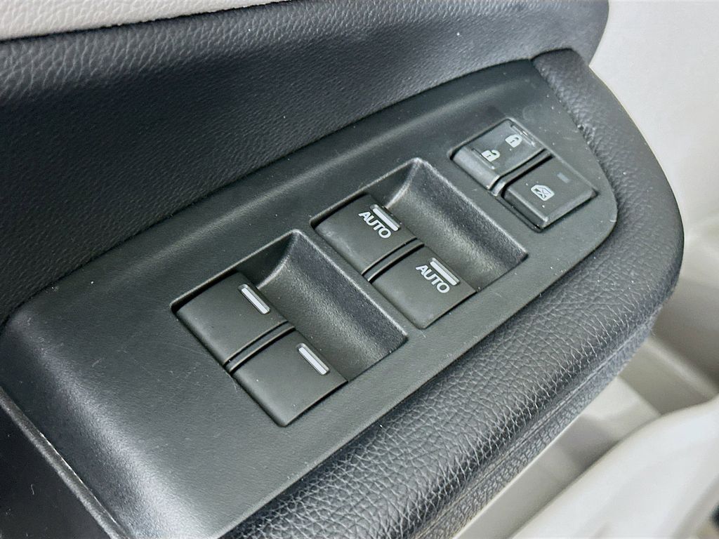 Thumbnail: 2022 Honda Pilot - 29