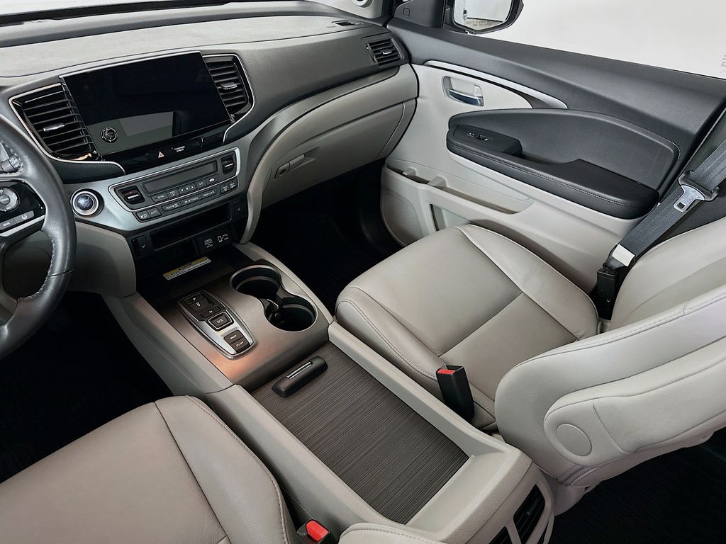 Thumbnail: 2022 Honda Pilot - 14