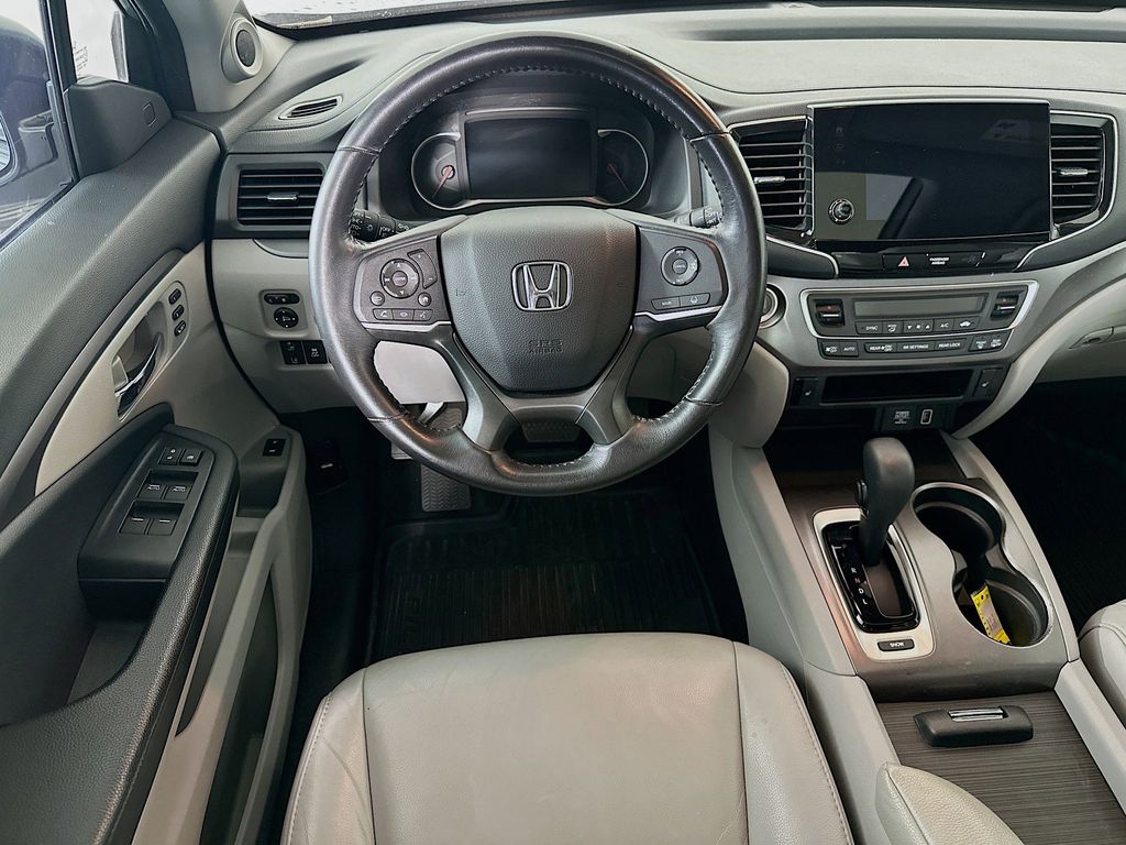 Thumbnail: 2020 Honda Pilot - 9