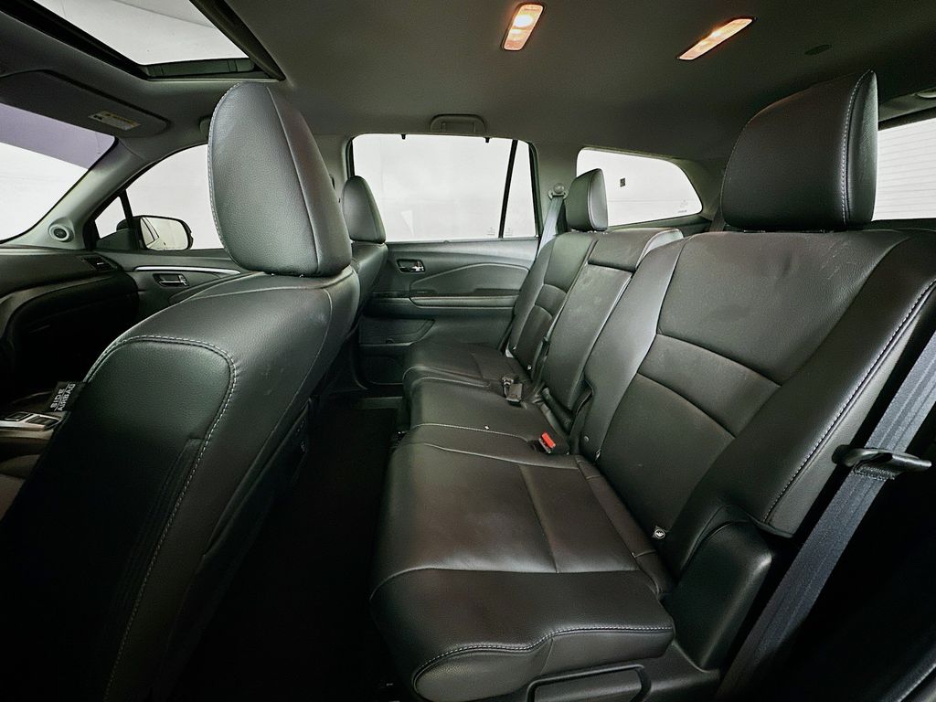 Thumbnail: 2022 Honda Pilot - 13