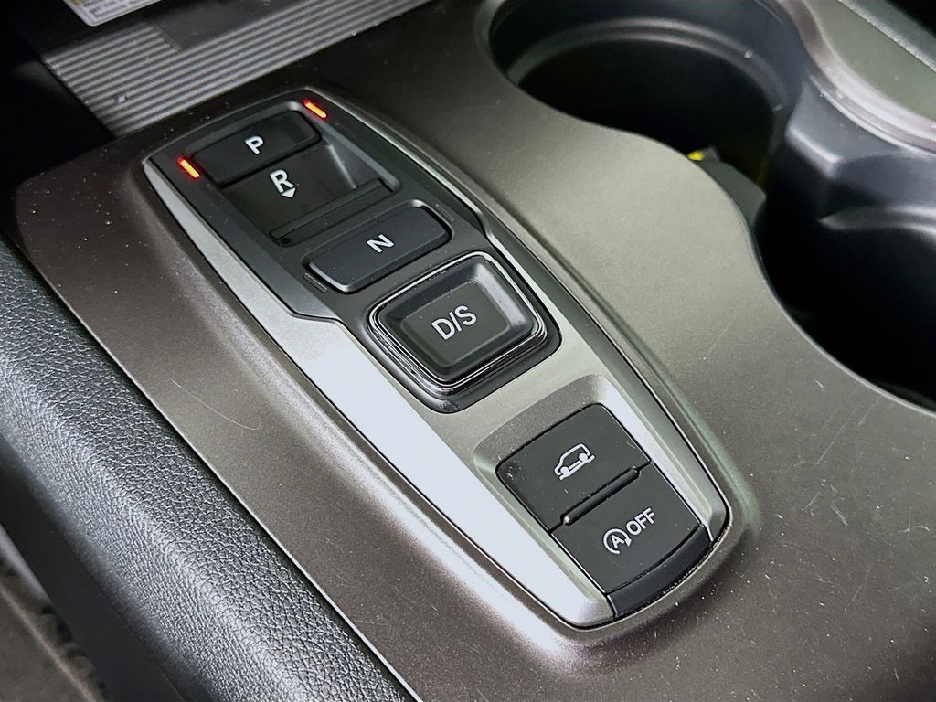 Thumbnail: 2022 Honda Pilot - 17