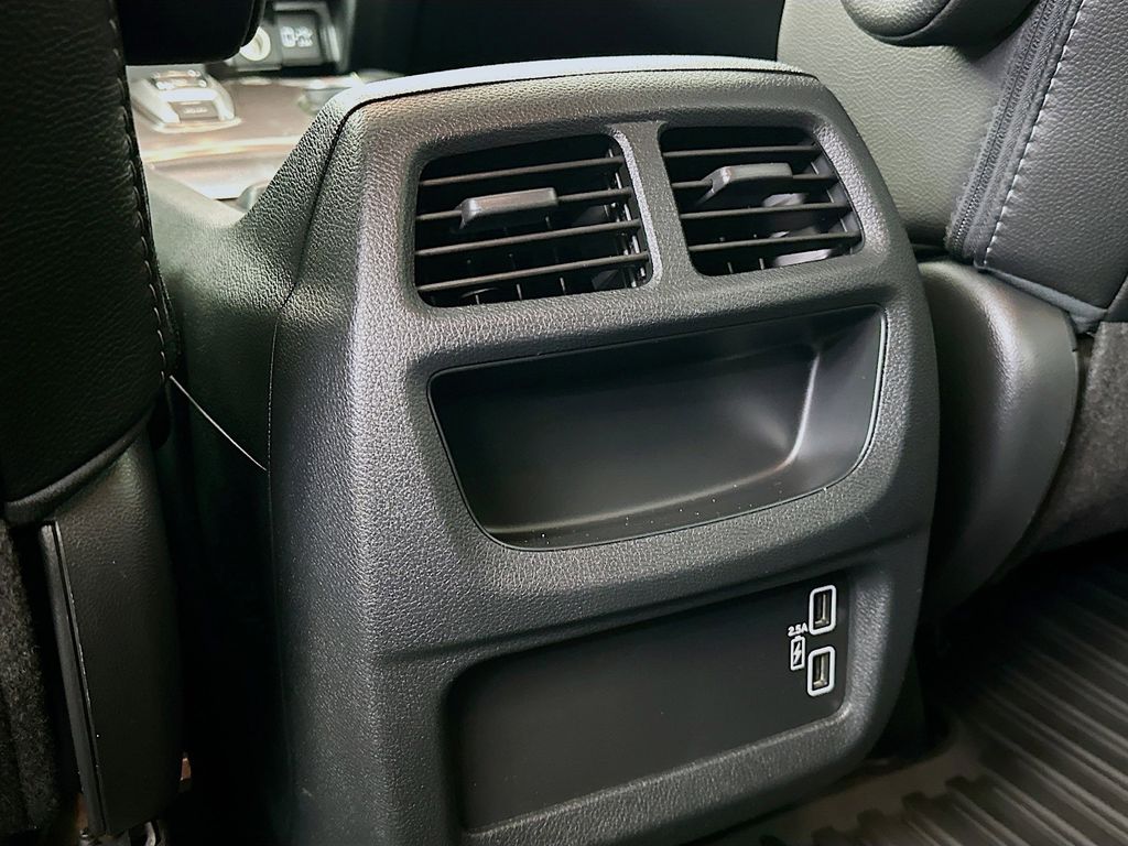 Thumbnail: 2022 Honda Passport - 22
