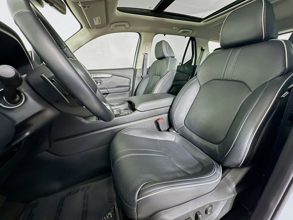 Thumbnail: 2023 Honda Pilot - 11