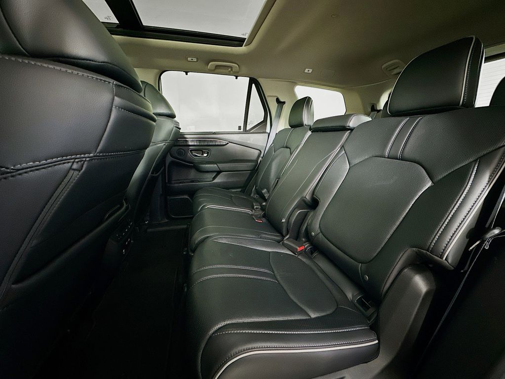 Thumbnail: 2023 Honda Pilot - 13