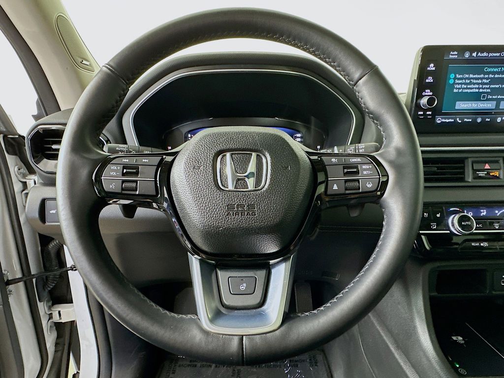 Thumbnail: 2023 Honda Pilot - 15