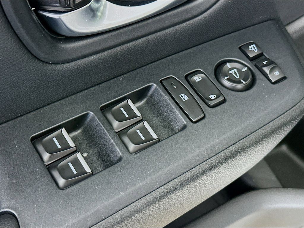 Thumbnail: 2023 Honda Pilot - 30