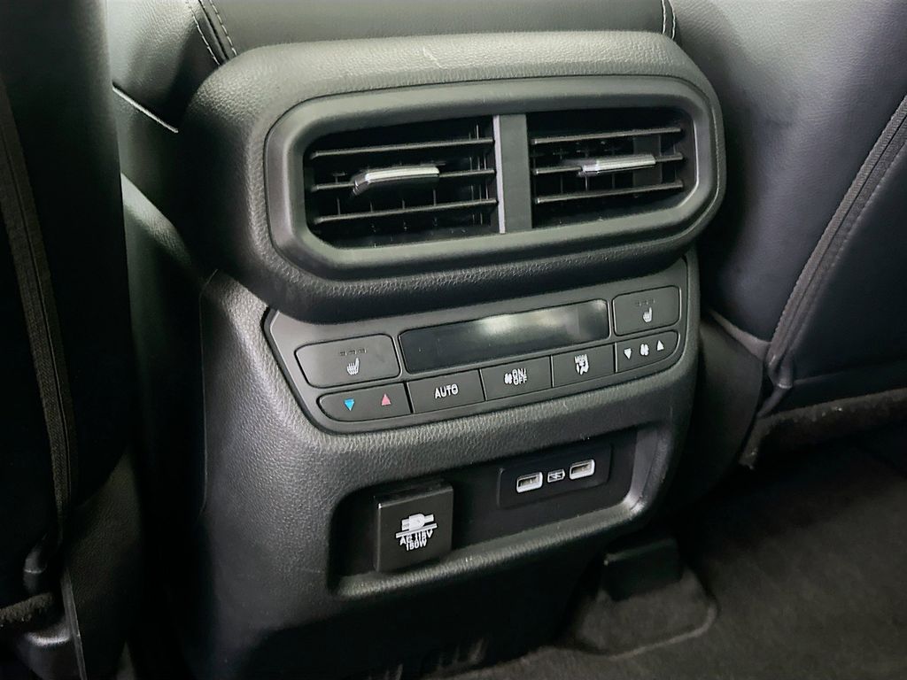 Thumbnail: 2023 Honda Pilot - 21