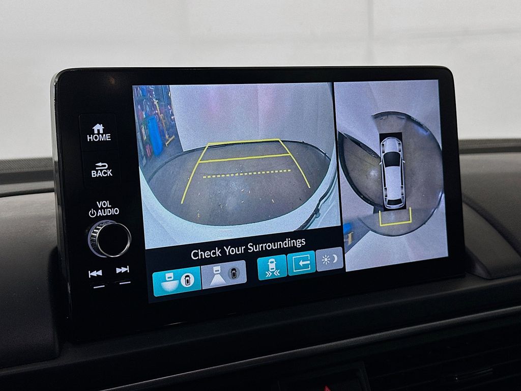 Thumbnail: 2023 Honda Pilot - 27