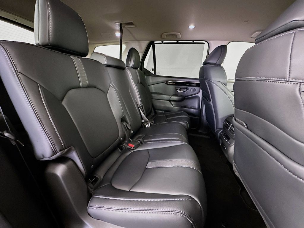 Thumbnail: 2025 Honda Pilot - 31