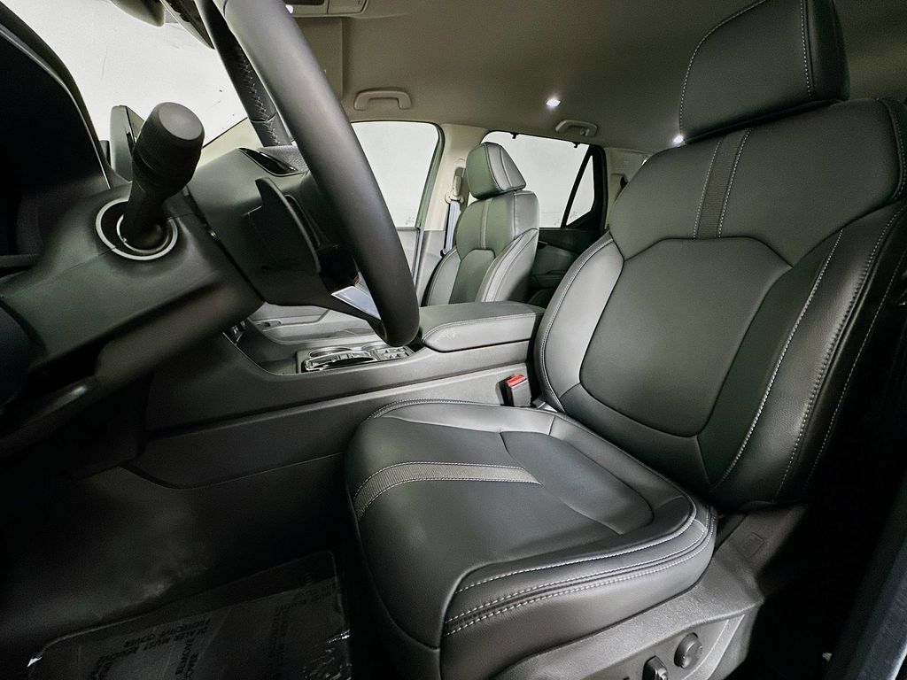 Thumbnail: 2025 Honda Pilot - 10