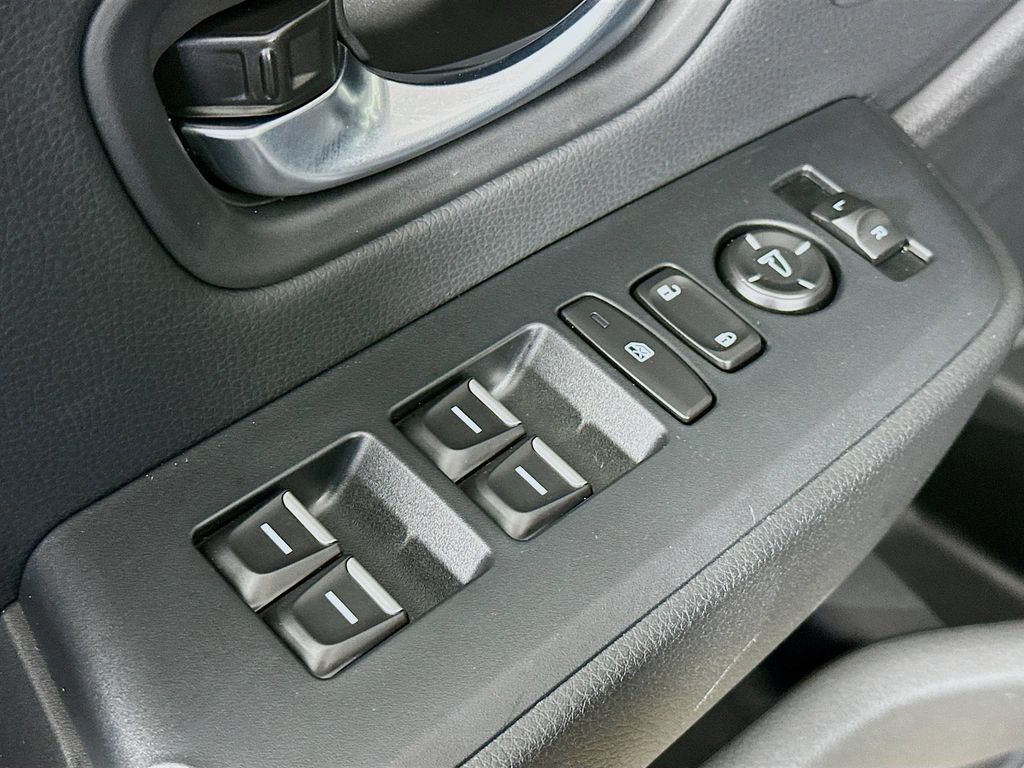 Thumbnail: 2025 Honda Pilot - 28