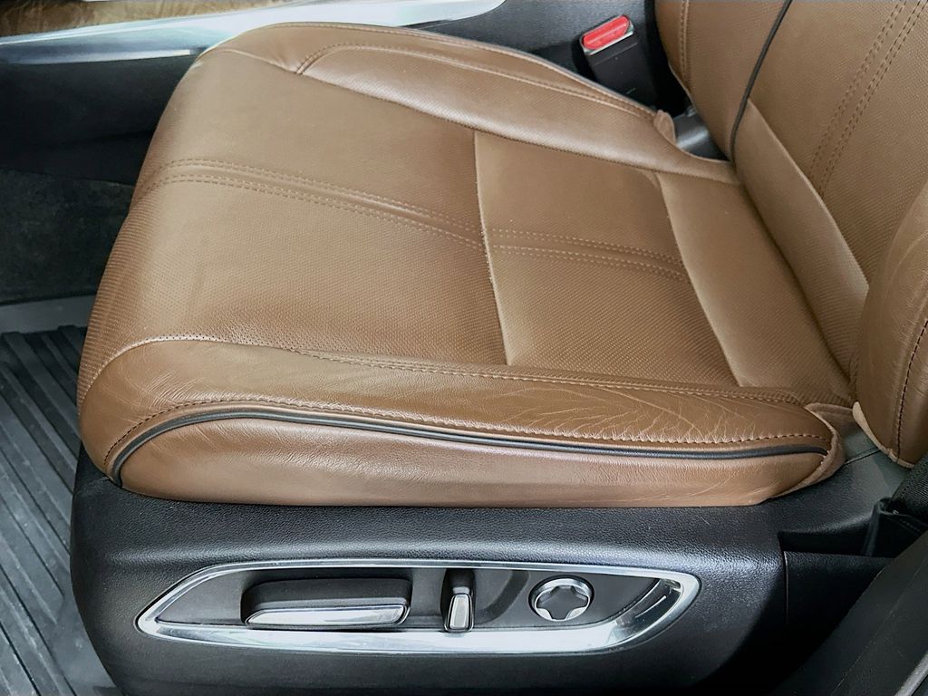 Thumbnail: 2020 Acura MDX - 29