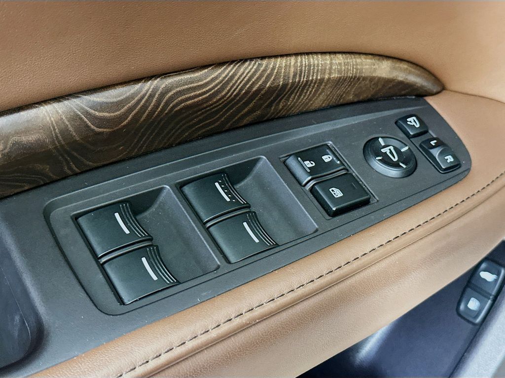 Thumbnail: 2020 Acura MDX - 28