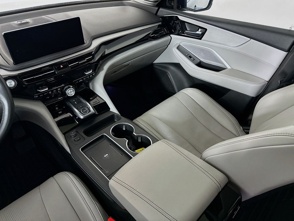 Thumbnail: 2025 Acura MDX - 14