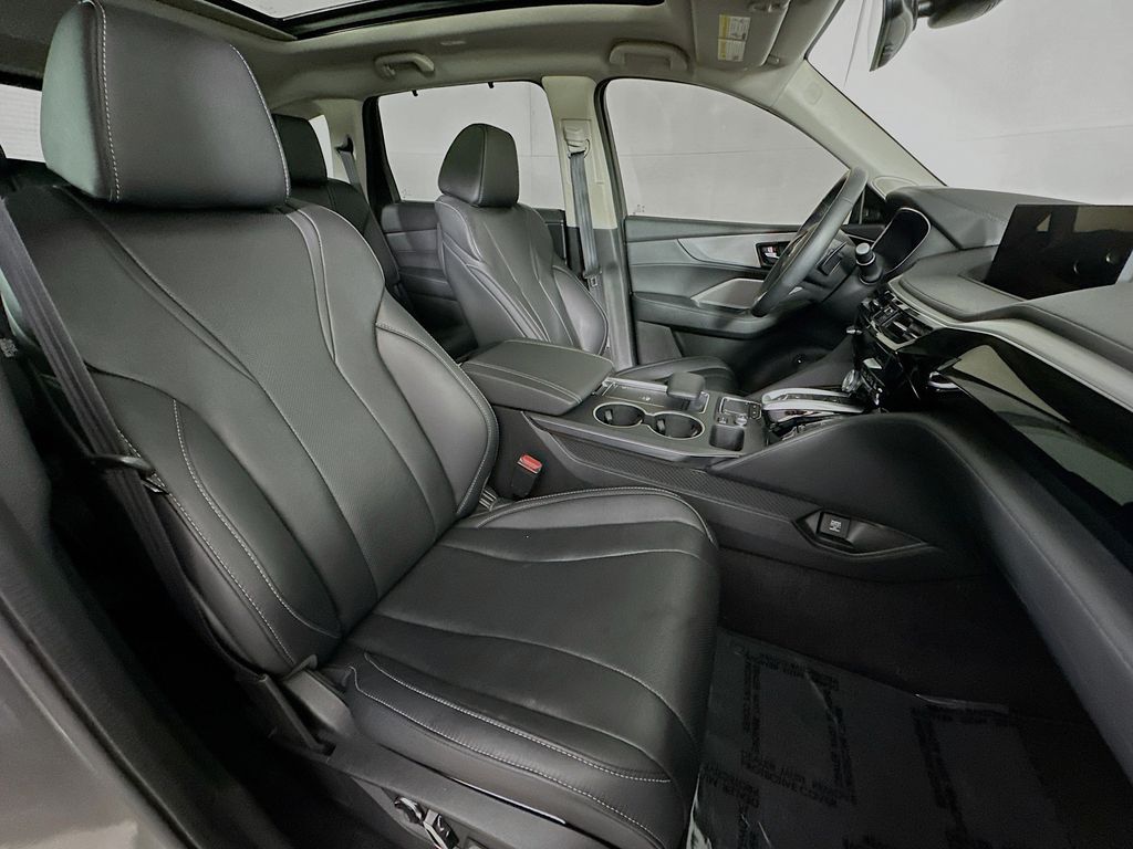 Thumbnail: 2023 Acura MDX - 12