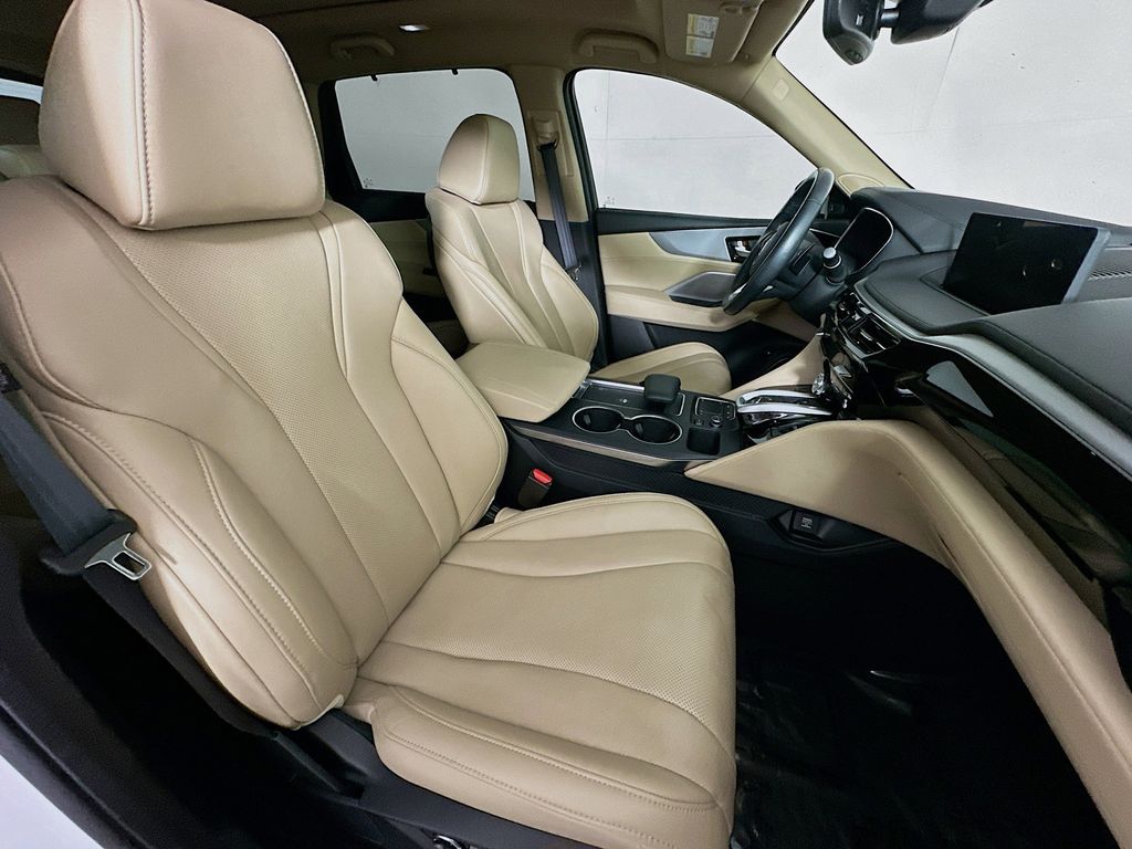Thumbnail: 2023 Acura MDX - 12