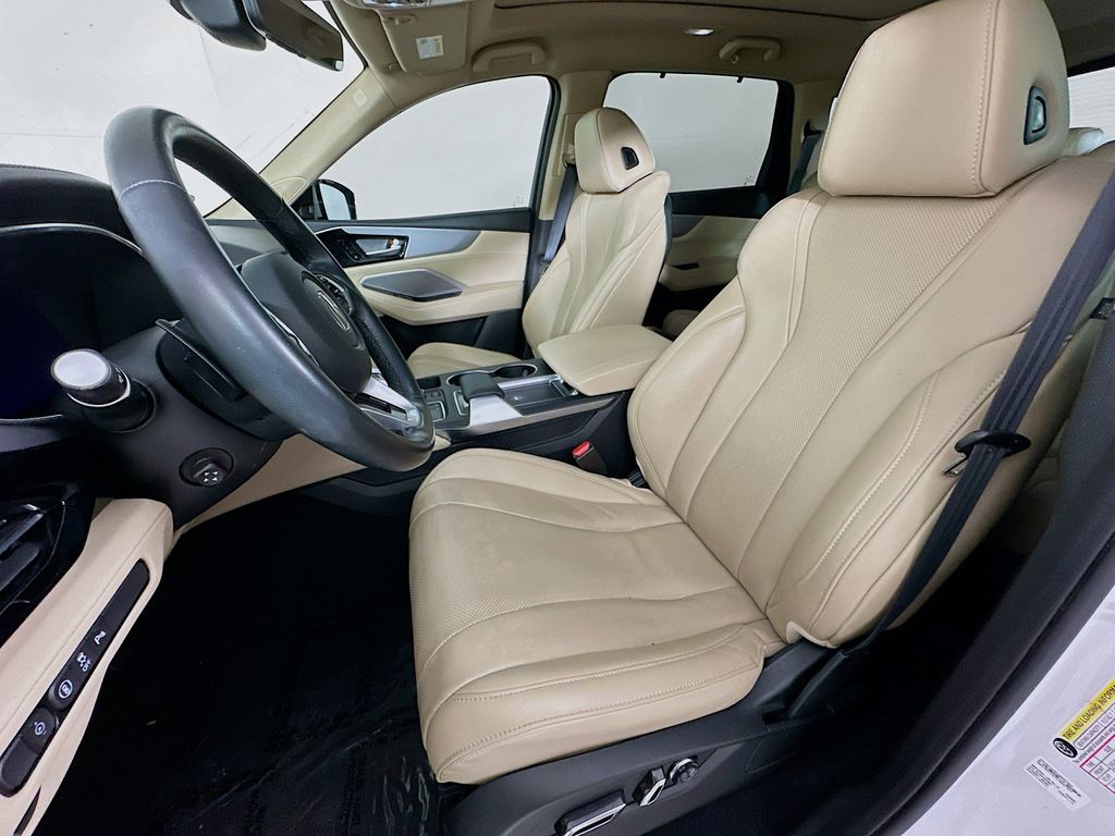 Thumbnail: 2023 Acura MDX - 11
