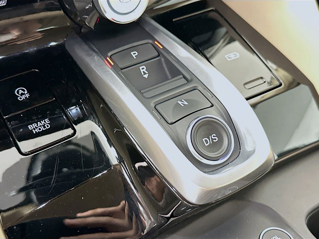 Thumbnail: 2023 Acura MDX - 22