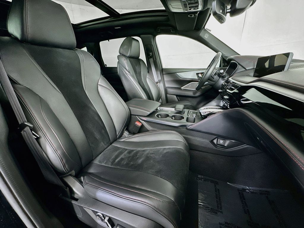 Thumbnail: 2023 Acura MDX - 12