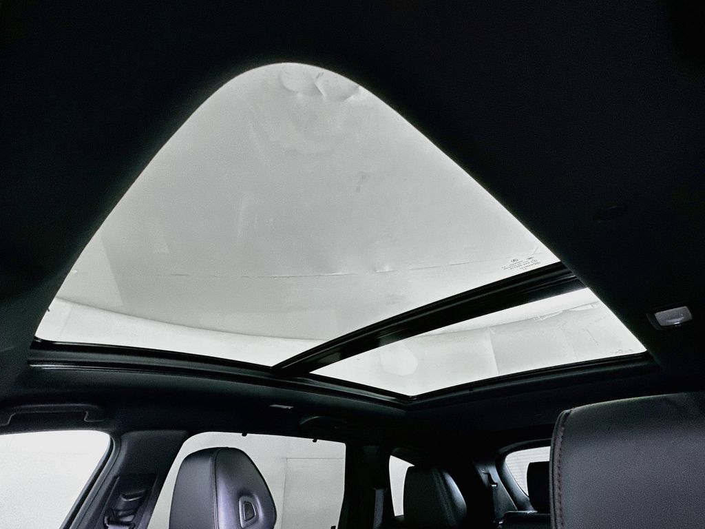 Thumbnail: 2023 Acura MDX - 33