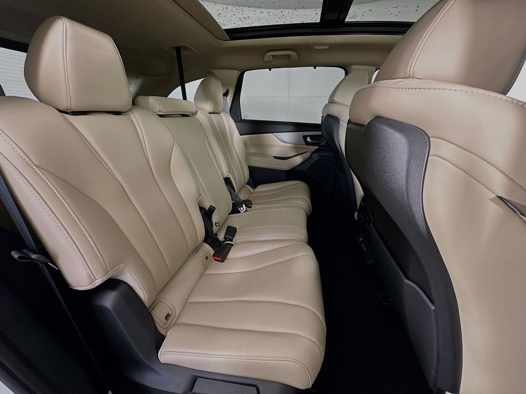 Thumbnail: 2023 Acura MDX - 35