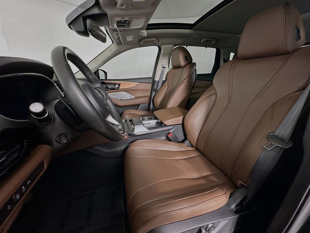 Thumbnail: 2024 Acura MDX - 11