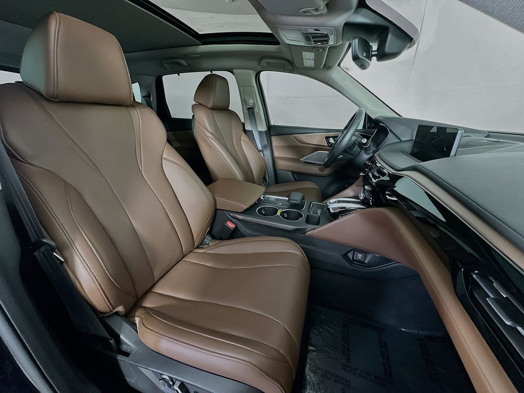 Thumbnail: 2024 Acura MDX - 12