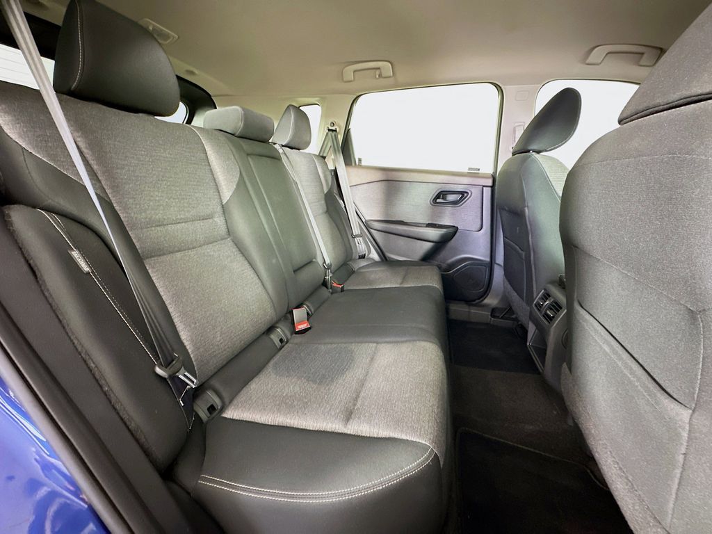 Thumbnail: 2021 Nissan Rogue - 29