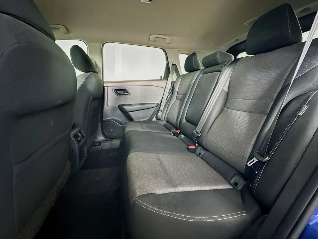 Thumbnail: 2021 Nissan Rogue - 12