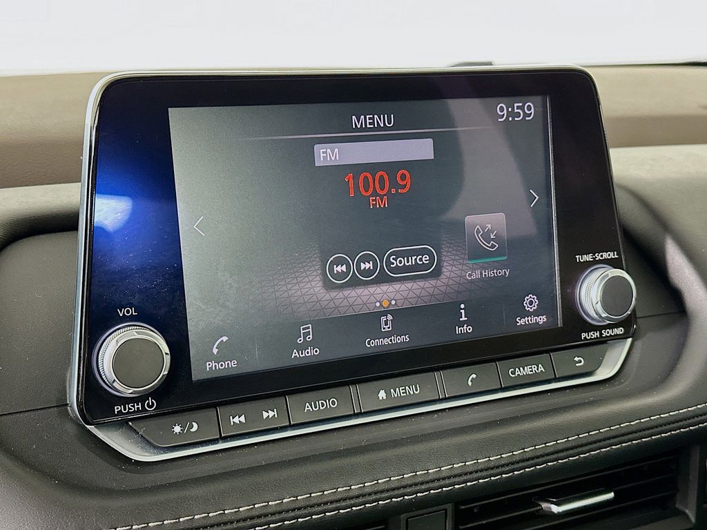 Thumbnail: 2021 Nissan Rogue - 15