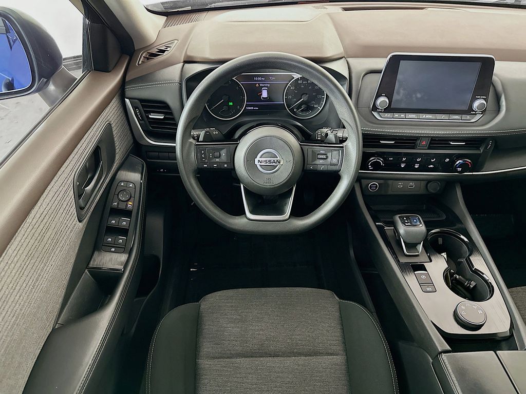 Thumbnail: 2021 Nissan Rogue - 9