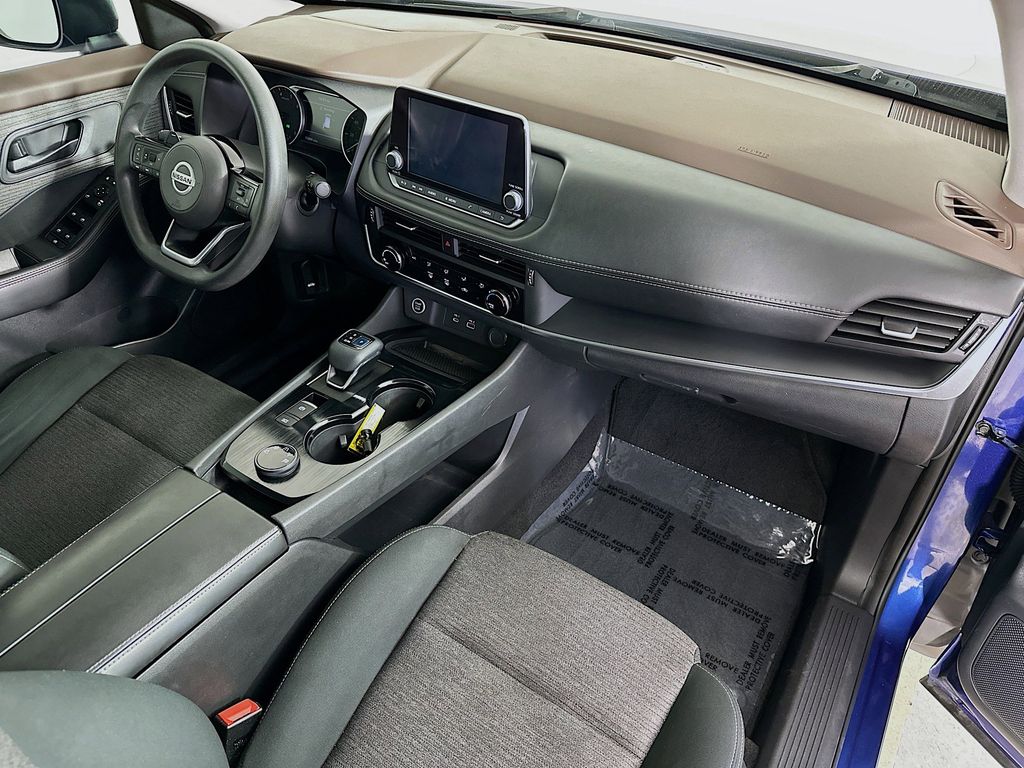 Thumbnail: 2021 Nissan Rogue - 30