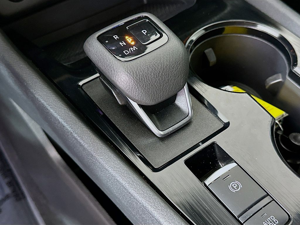 Thumbnail: 2024 Nissan Rogue - 17