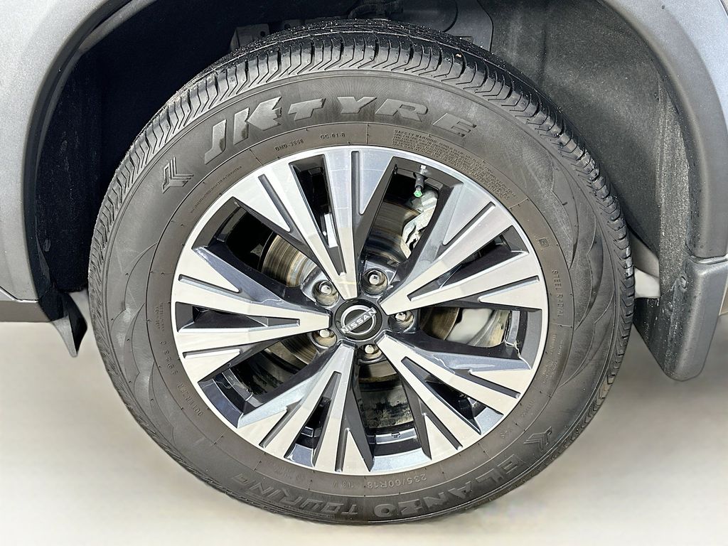 Thumbnail: 2022 Nissan Rogue - 8